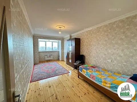 Satılır 5 otaqlı köhnə tikili 120 m² — Bakı, 9-cu mikrorayon 5 otaq 120.00 m²