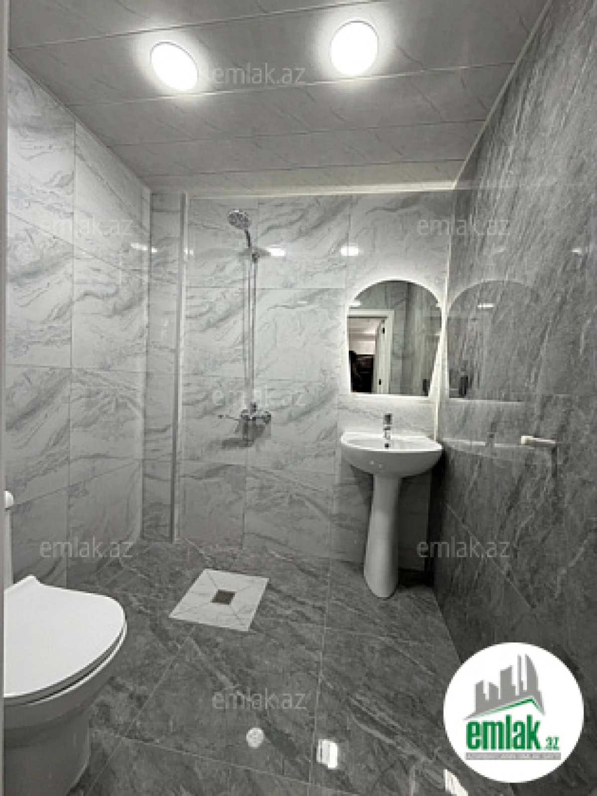 Satılır 2 otaqlı yeni tikili 54 m²