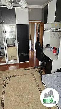 Satılır 4 otaqlı köhnə tikili 96 m²