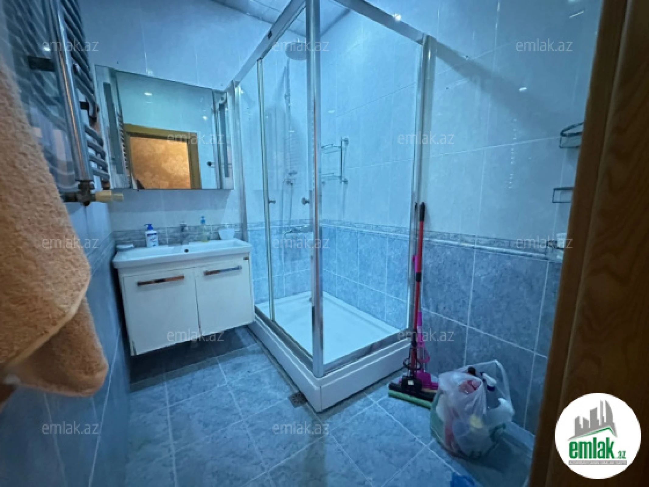 Satılır 4 otaqlı yeni tikili 120 m²