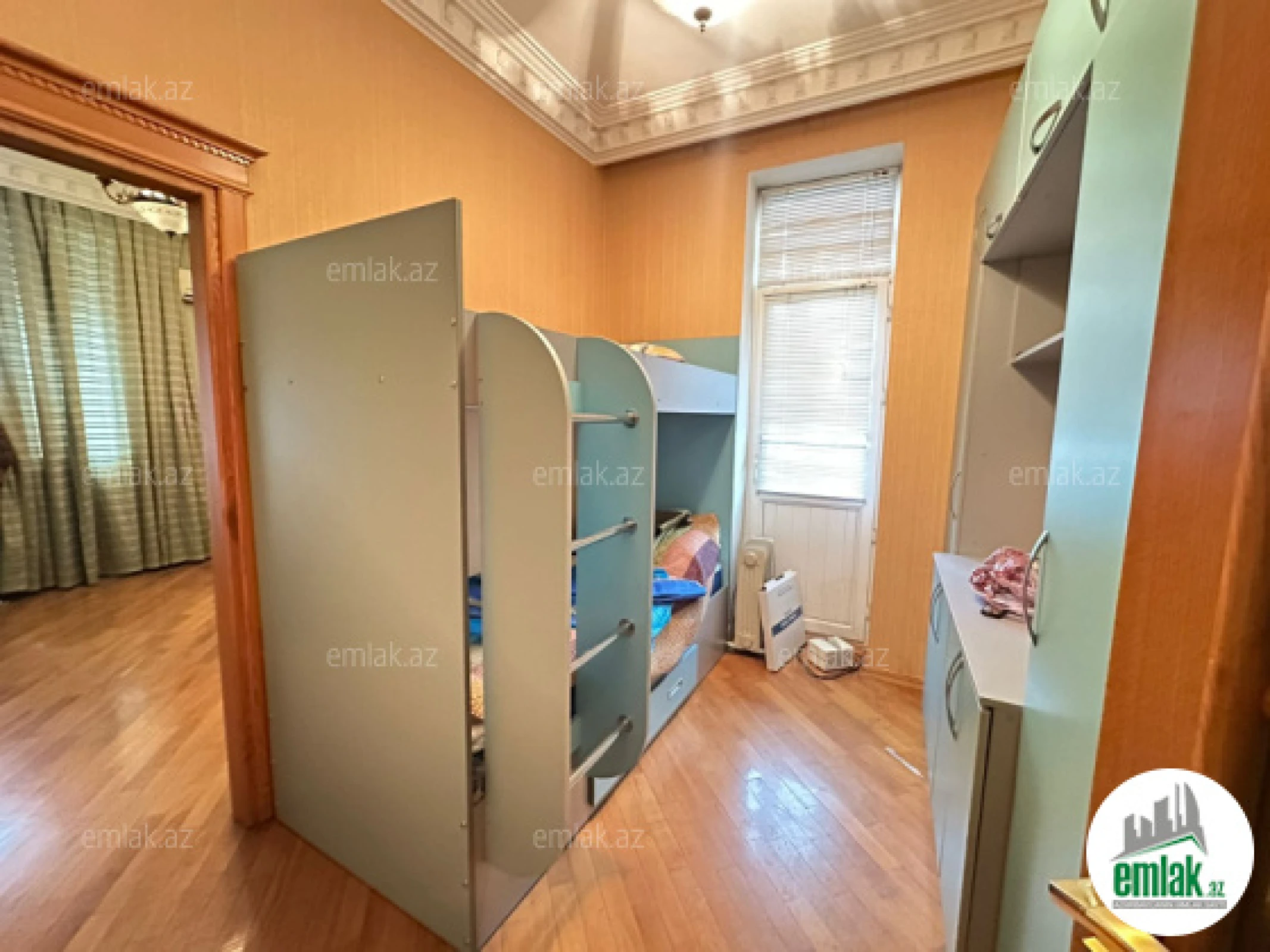 Satılır 4 otaqlı yeni tikili 120 m²