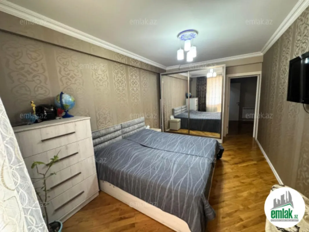 Satılır 3 otaqlı yeni tikili 127 m²