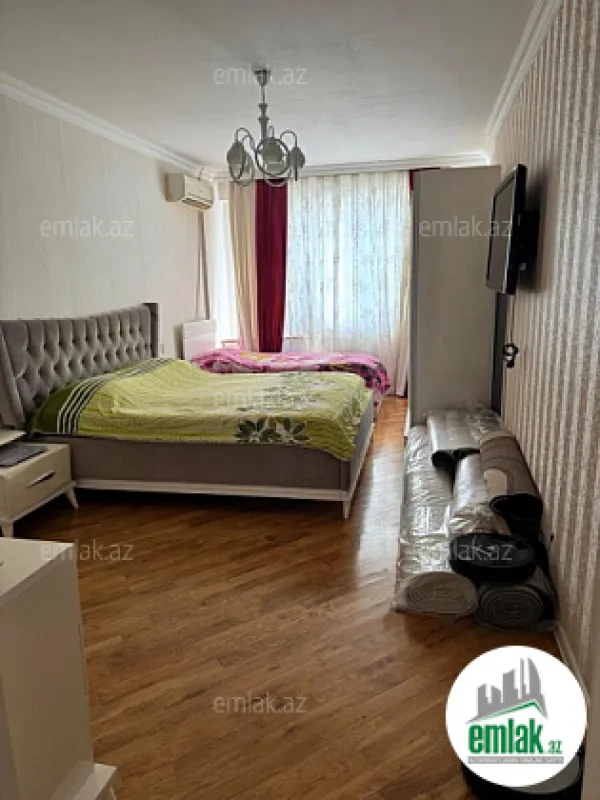 Satılır 3 otaqlı yeni tikili 127 m²