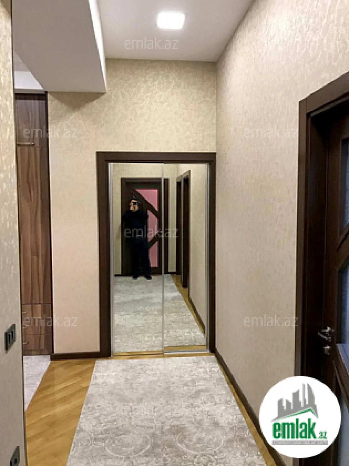 Satılır 3 otaqlı yeni tikili 120 m²