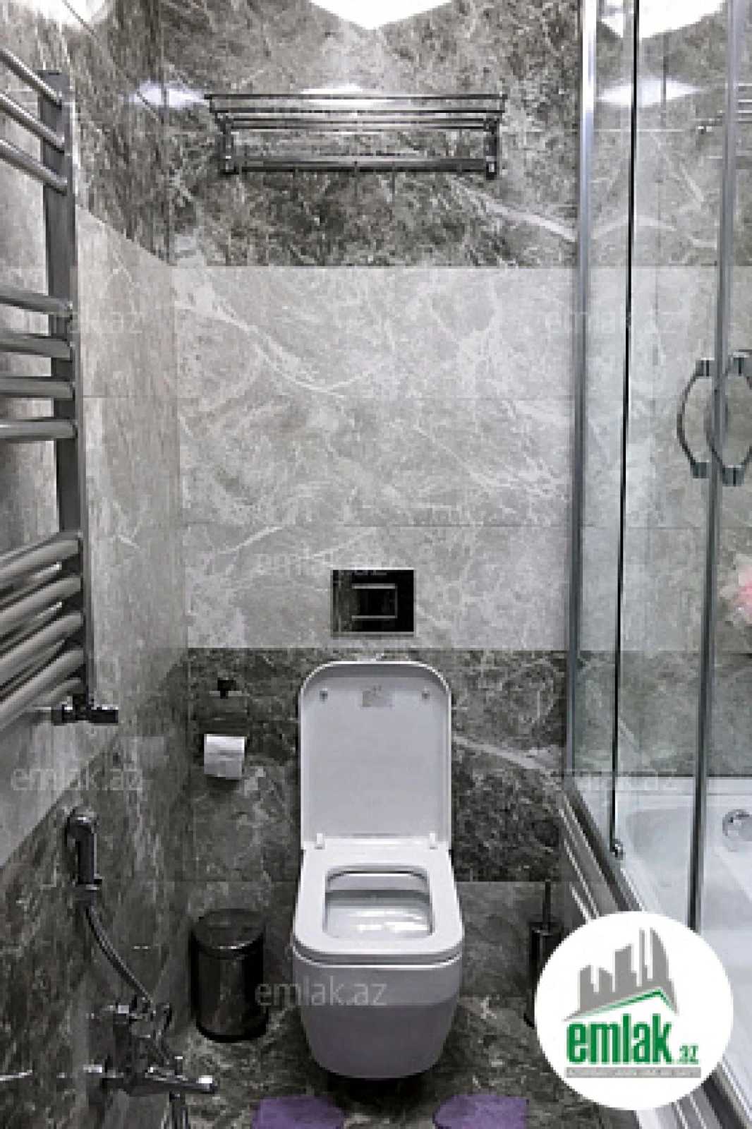 Satılır 3 otaqlı yeni tikili 120 m²