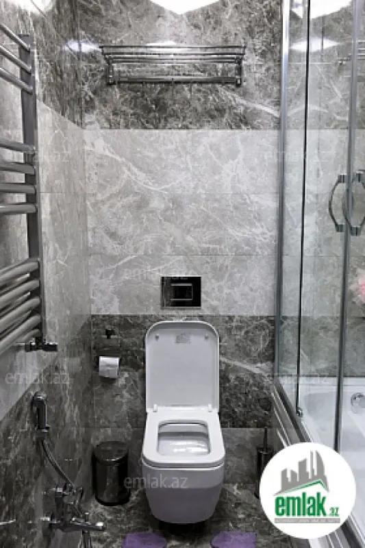 Satılır 3 otaqlı yeni tikili 120 m²