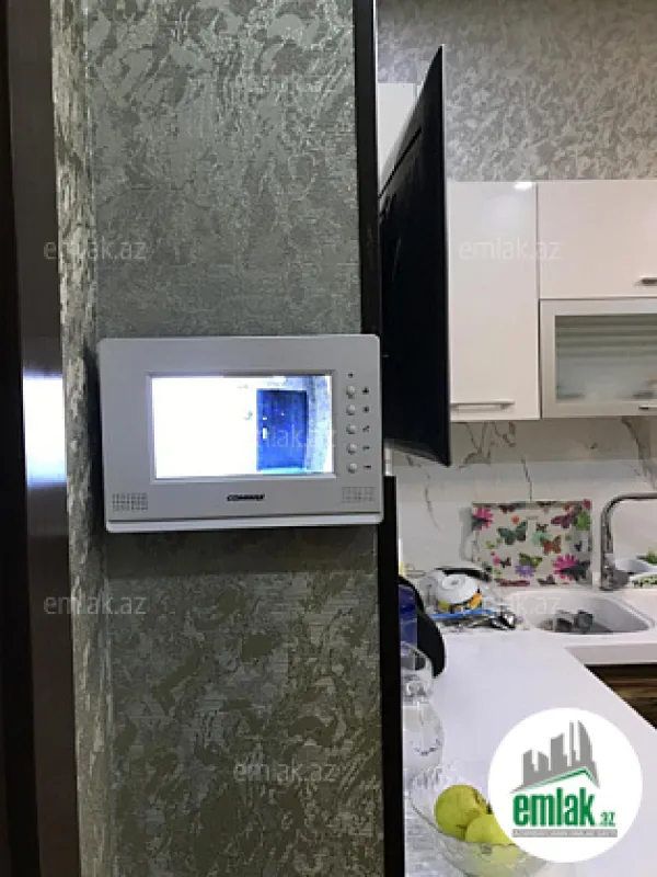 Satılır 3 otaqlı yeni tikili 120 m²