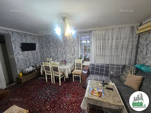 Satılır 1 otaqlı köhnə tikili 60 m²