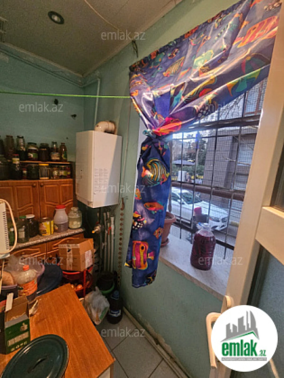 Satılır 1 otaqlı köhnə tikili 60 m²