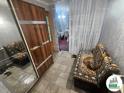 Satılır 1 otaqlı köhnə tikili 60 m²