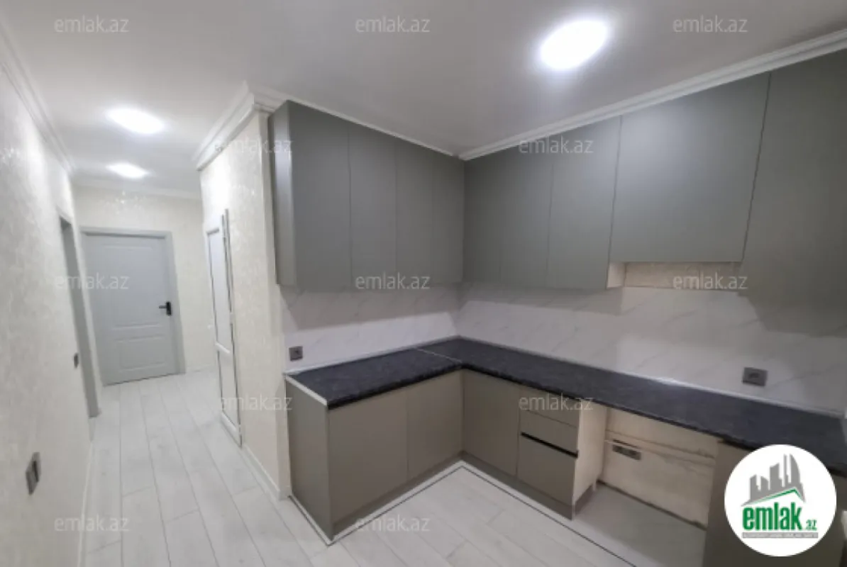 Satılır 2 otaqlı köhnə tikili 50 m²