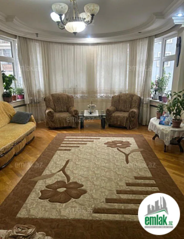 Satılır 2 otaqlı yeni tikili 110 m²
