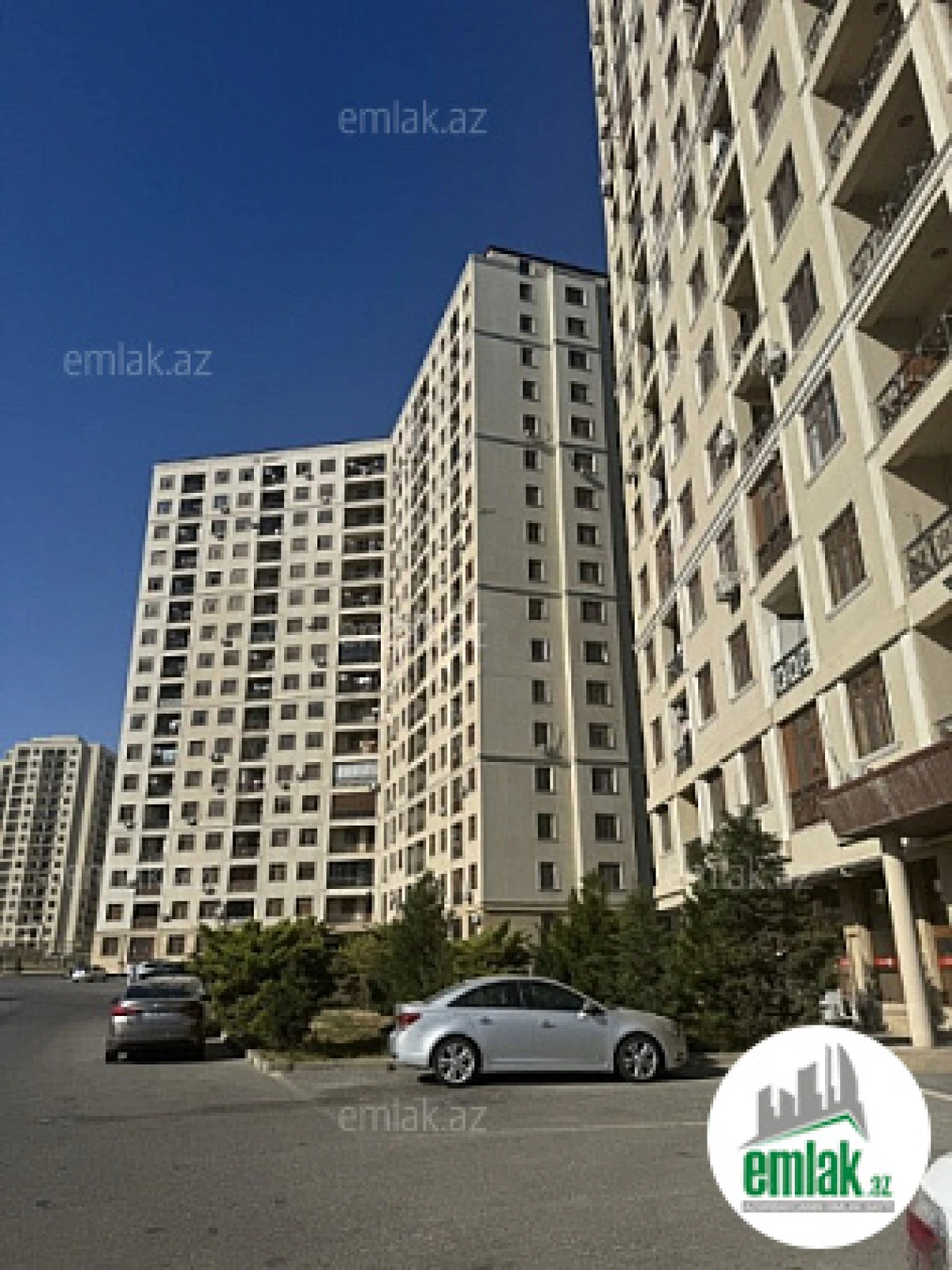 Satılır 2 otaqlı yeni tikili 78 m²