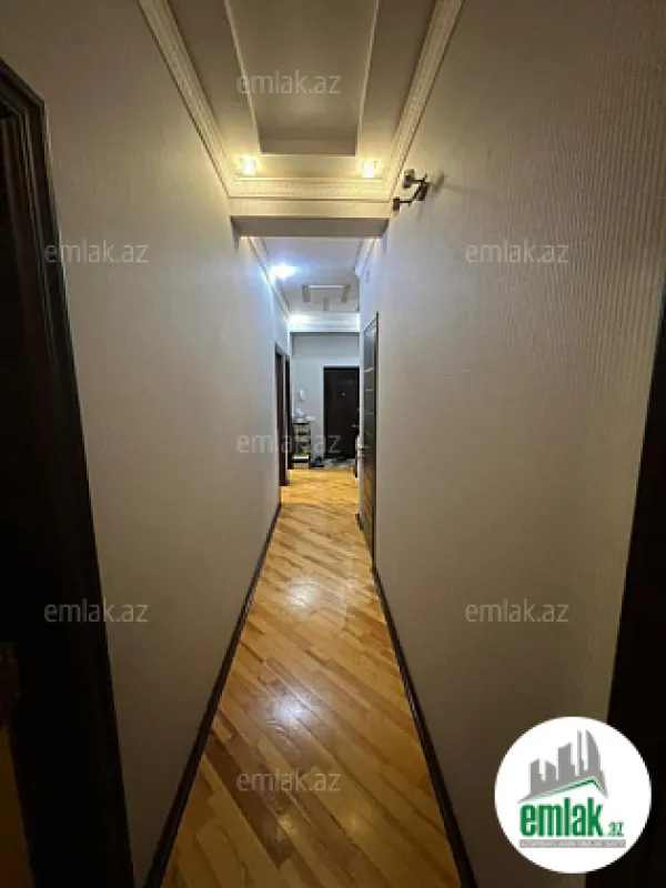 Satılır 3 otaqlı yeni tikili 120 m²
