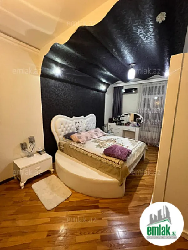 Satılır 3 otaqlı yeni tikili 120 m²