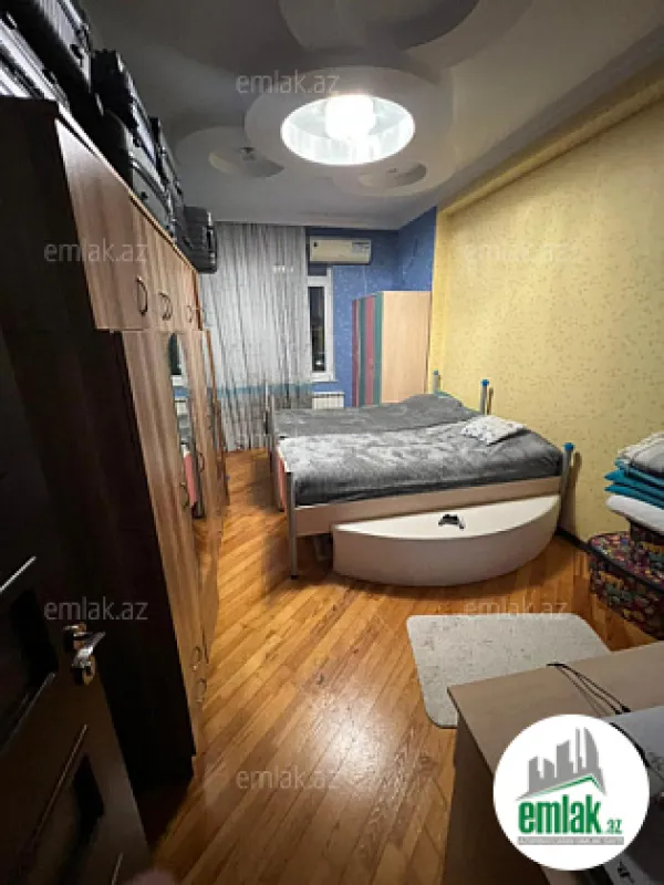 Satılır 3 otaqlı yeni tikili 120 m²
