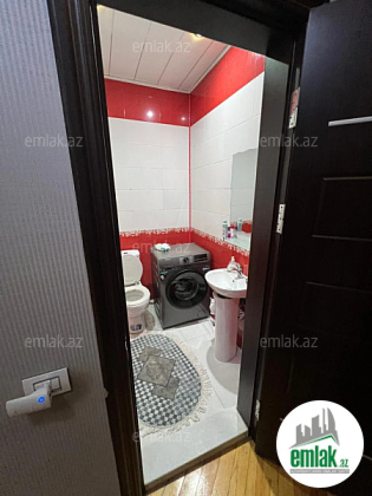 Satılır 3 otaqlı yeni tikili 120 m²