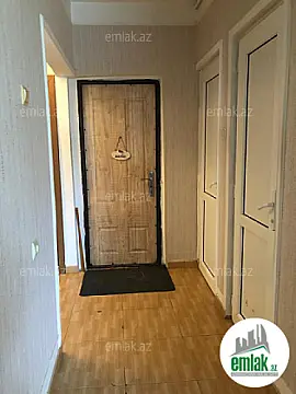 Satılır 2 otaqlı köhnə tikili 60 m²
