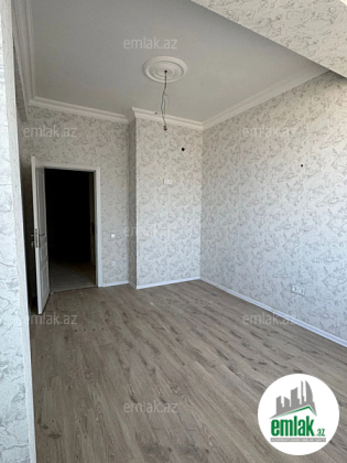 Satılır 3 otaqlı yeni tikili 91 m²