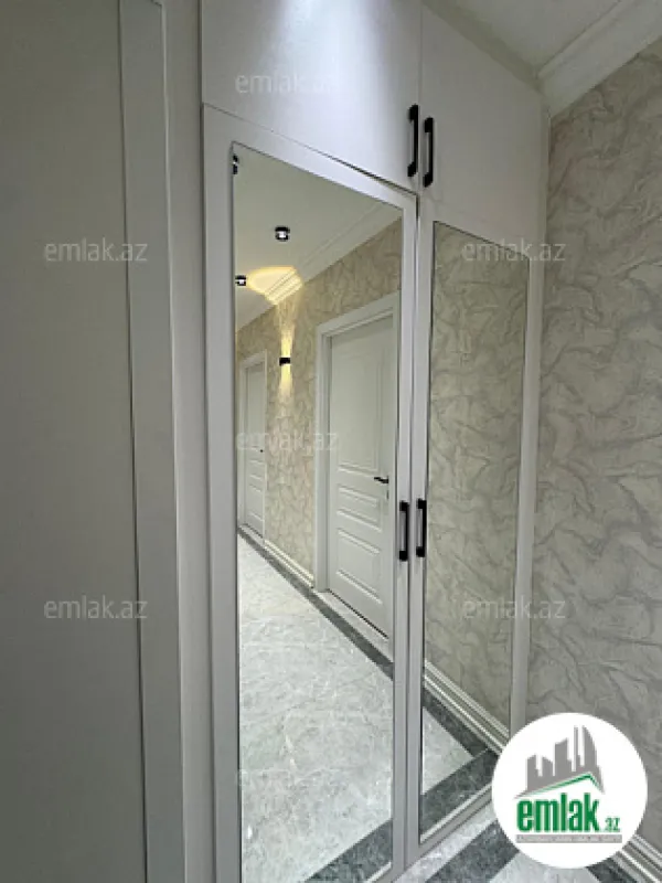 Satılır 4 otaqlı köhnə tikili 90 m²