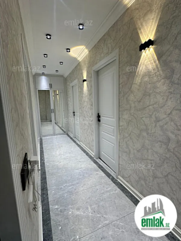 Satılır 4 otaqlı köhnə tikili 90 m²