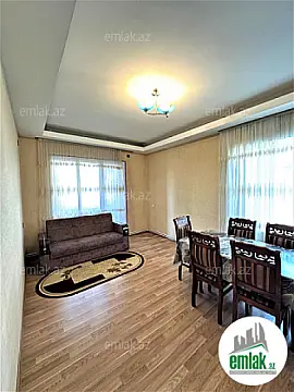 Satılır 2 otaqlı köhnə tikili 50 m²