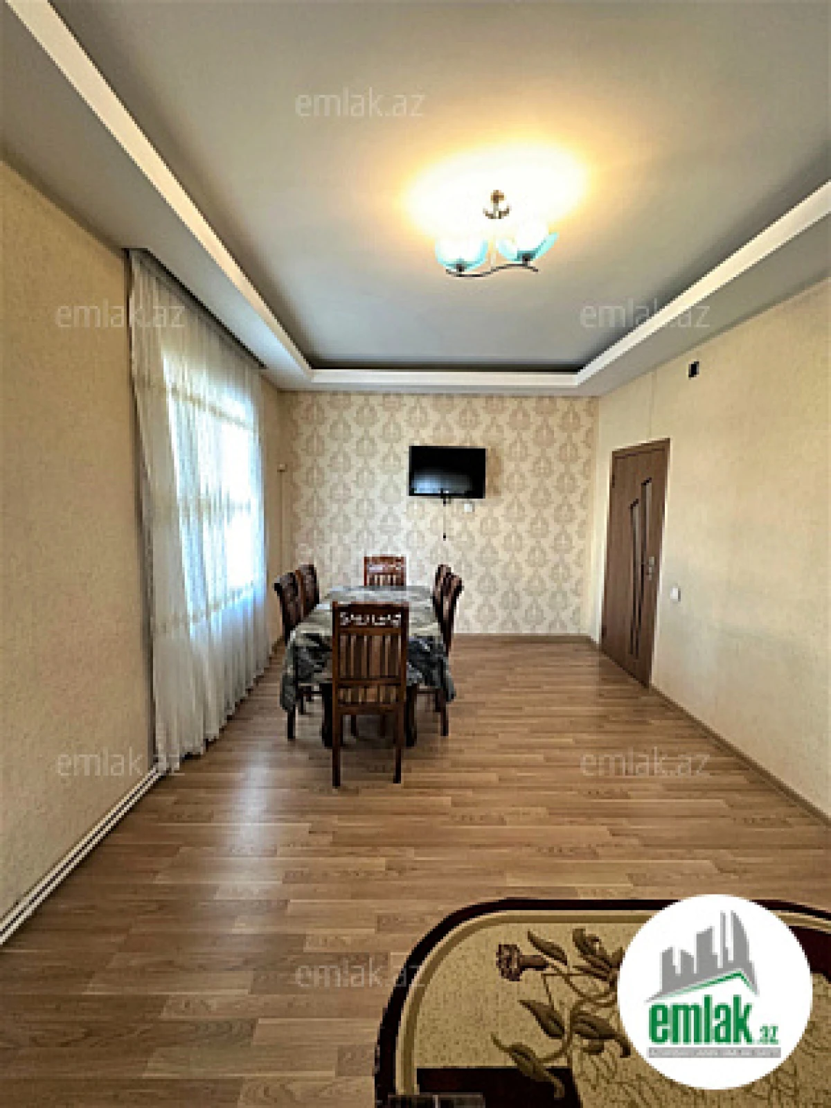 Satılır 2 otaqlı köhnə tikili 50 m²