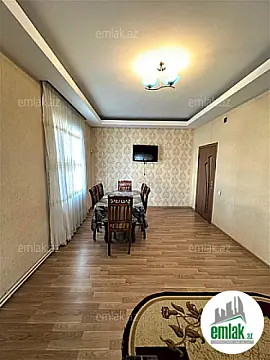Satılır 2 otaqlı köhnə tikili 50 m²