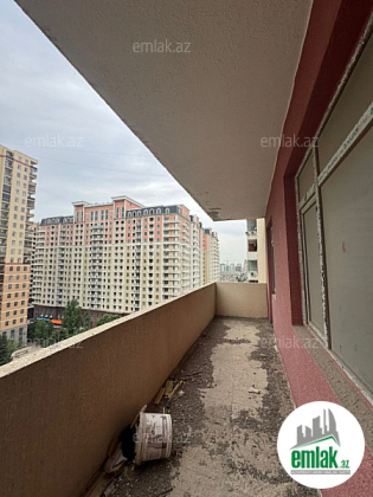 Satılır 3 otaqlı yeni tikili 134 m²