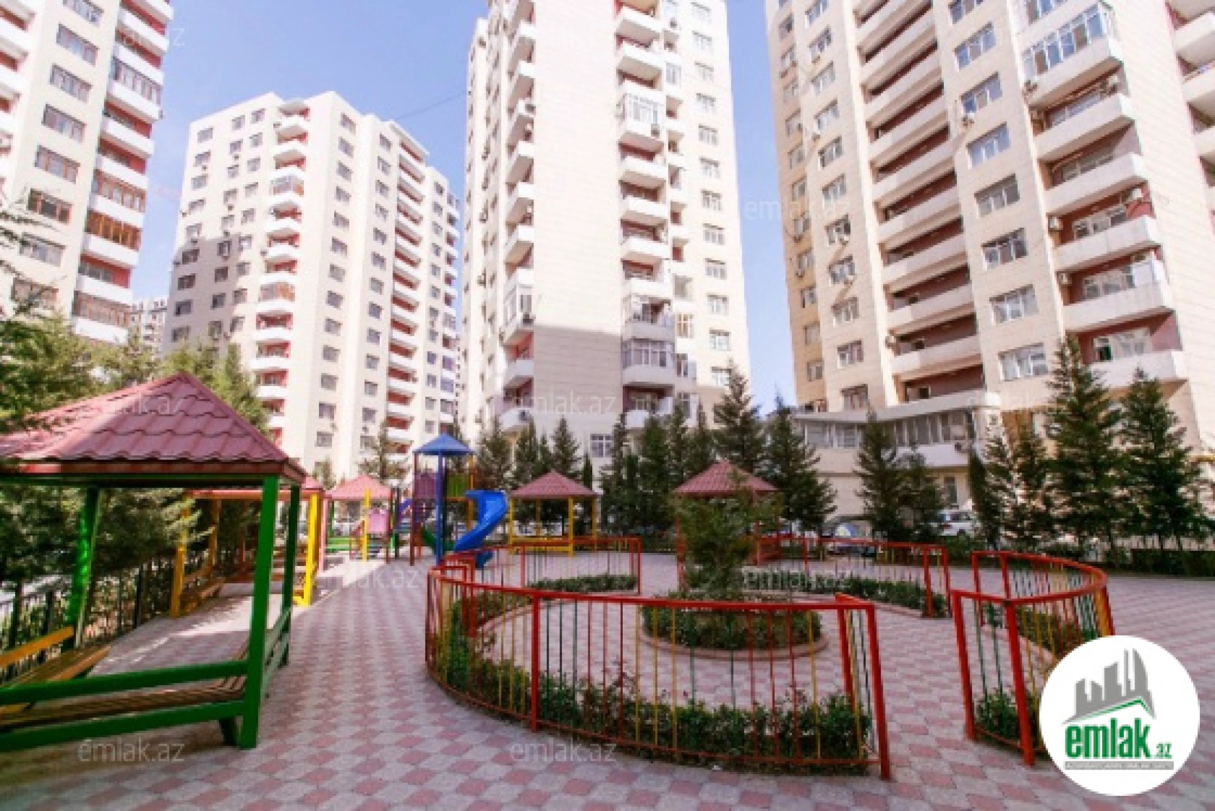 Satılır 3 otaqlı yeni tikili 134 m²