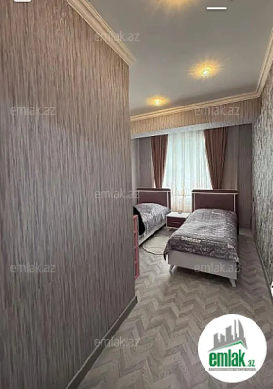 Satılır 3 otaqlı yeni tikili 128 m²