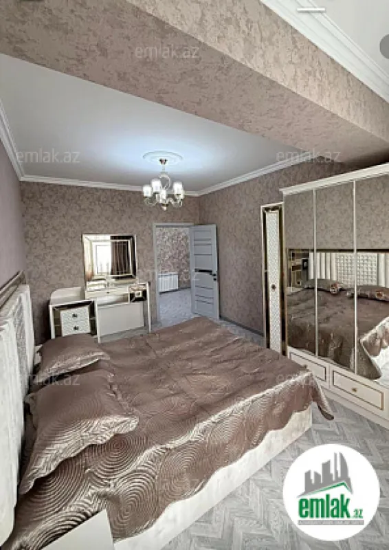 Satılır 3 otaqlı yeni tikili 128 m²