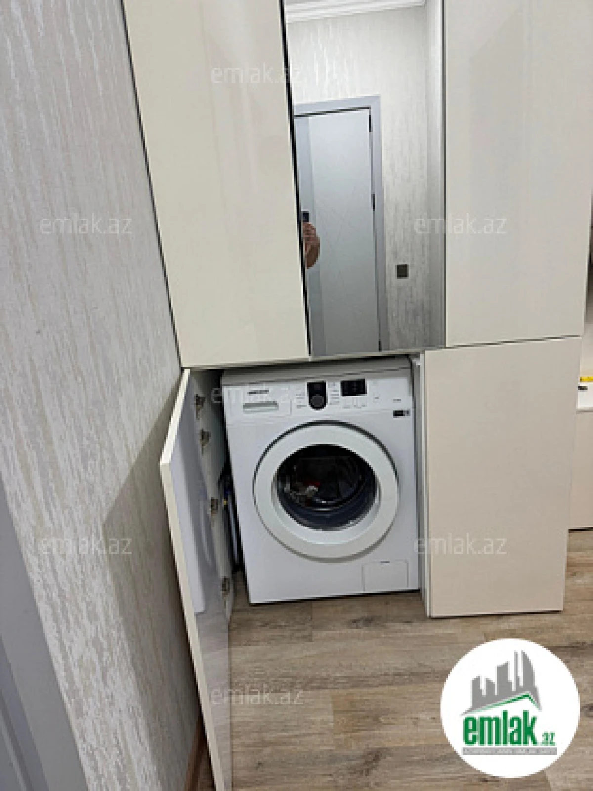 Satılır 2 otaqlı yeni tikili 55 m²