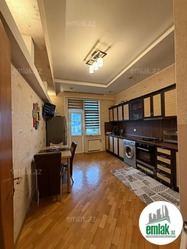 Satılır 2 otaqlı yeni tikili 88 m²