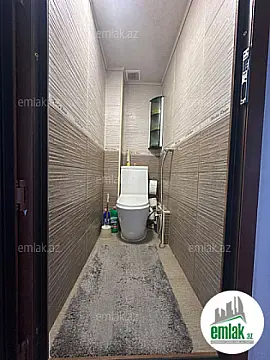 Satılır 2 otaqlı köhnə tikili 70 m²