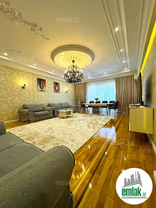 Satılır 4 otaqlı yeni tikili 225 m²
