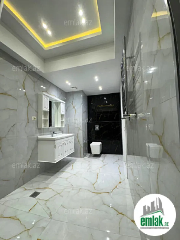 Satılır 4 otaqlı yeni tikili 225 m²