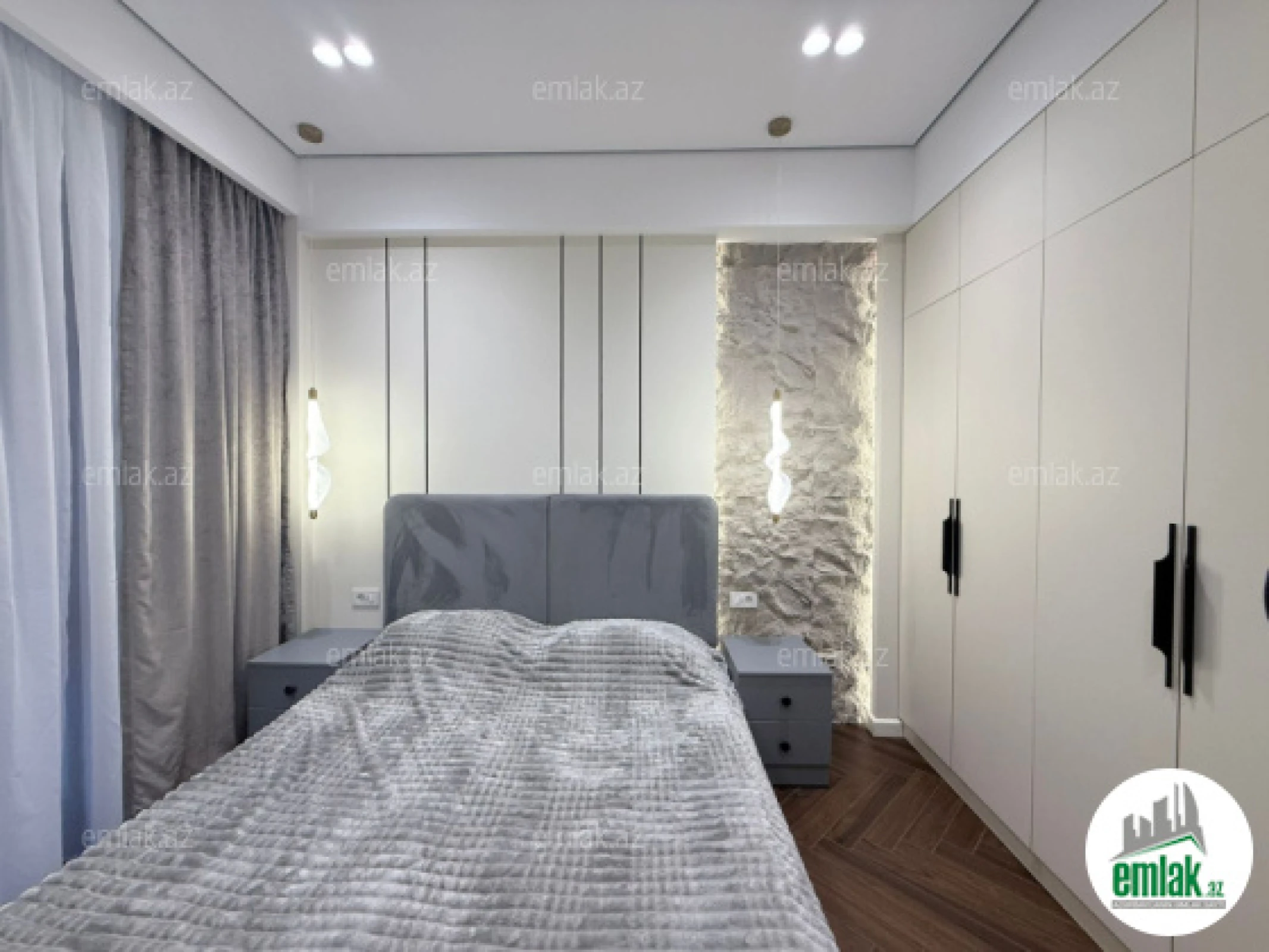 Satılır 2 otaqlı yeni tikili 55 m²