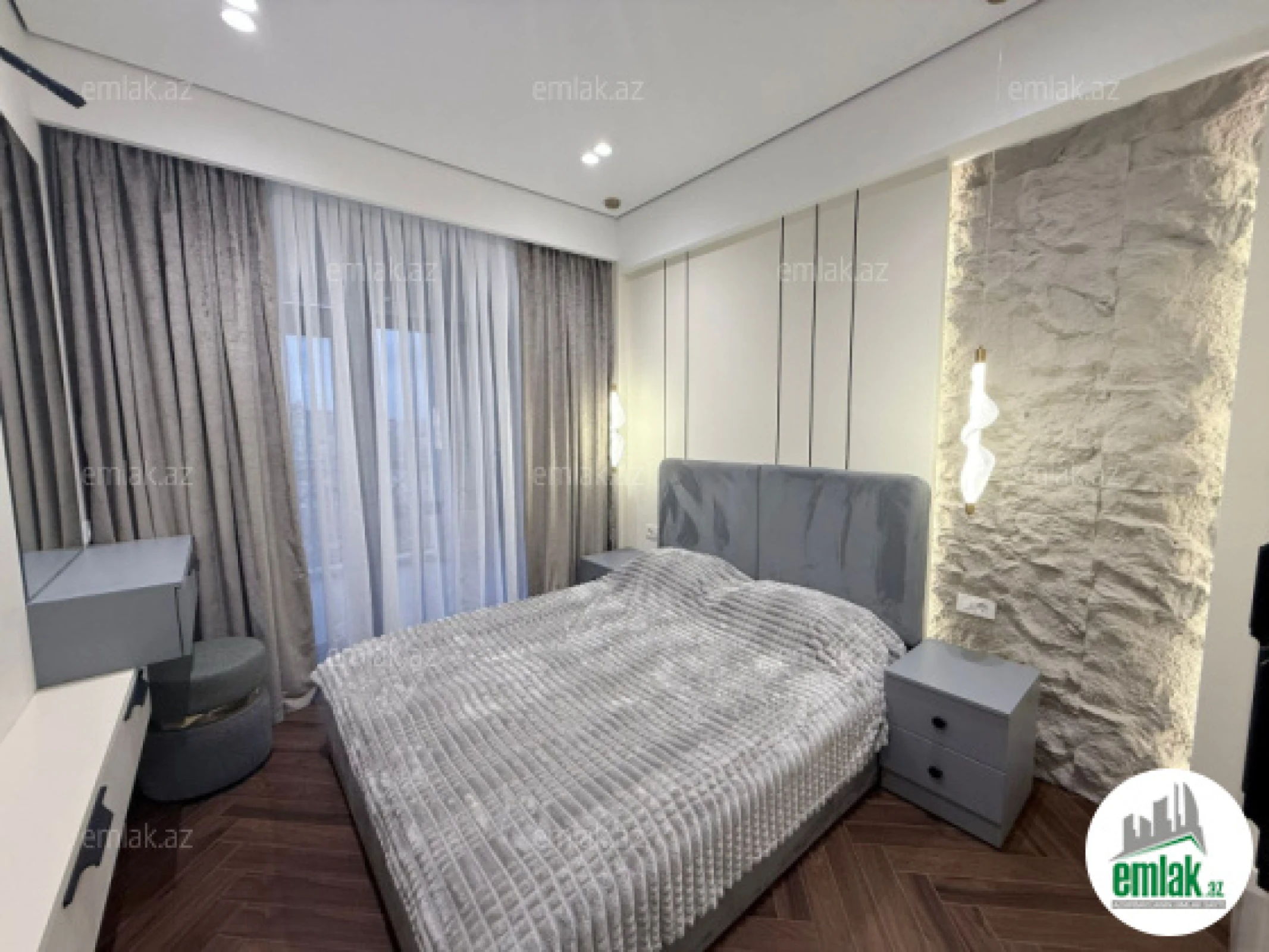 Satılır 2 otaqlı yeni tikili 55 m²