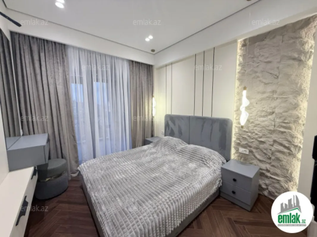 Satılır 2 otaqlı yeni tikili 55 m²