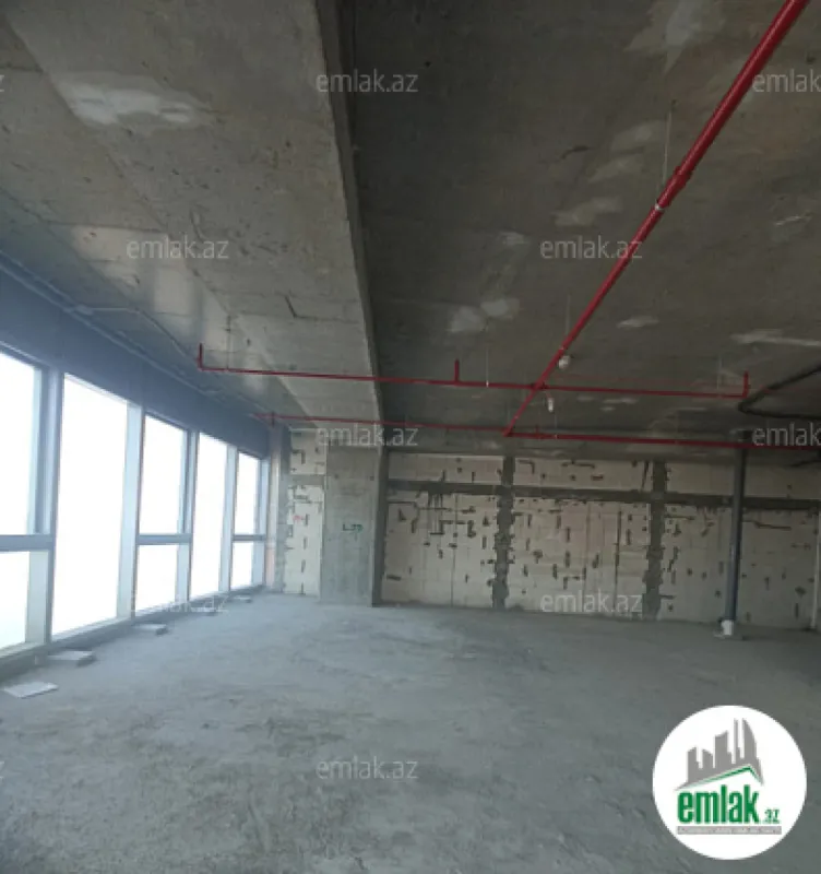 Satılır 3 otaqlı yeni tikili 140 m²