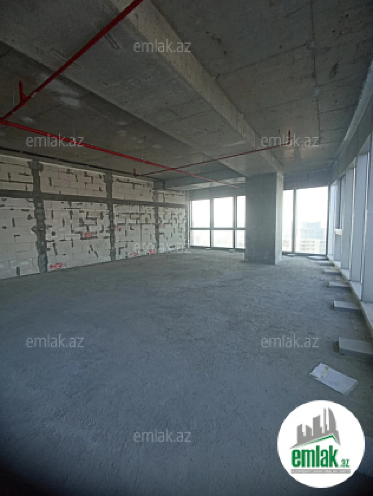 Satılır 3 otaqlı yeni tikili 140 m²