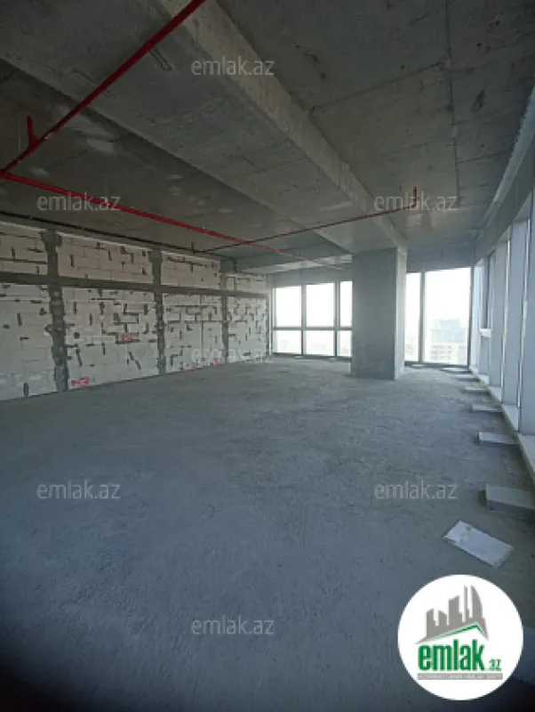 Satılır 3 otaqlı yeni tikili 140 m²