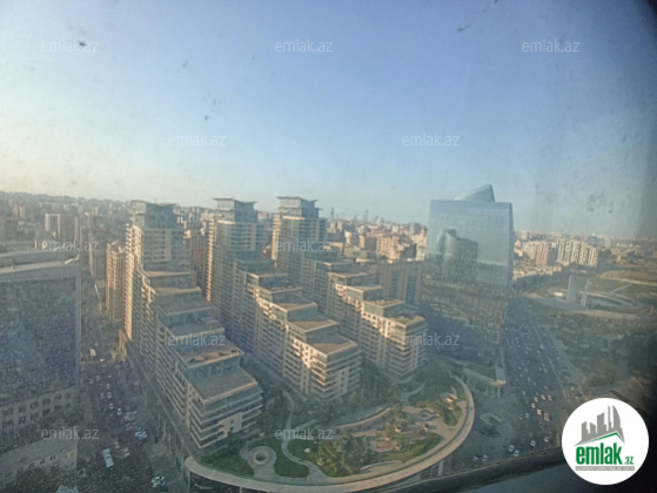 Satılır 3 otaqlı yeni tikili 140 m²