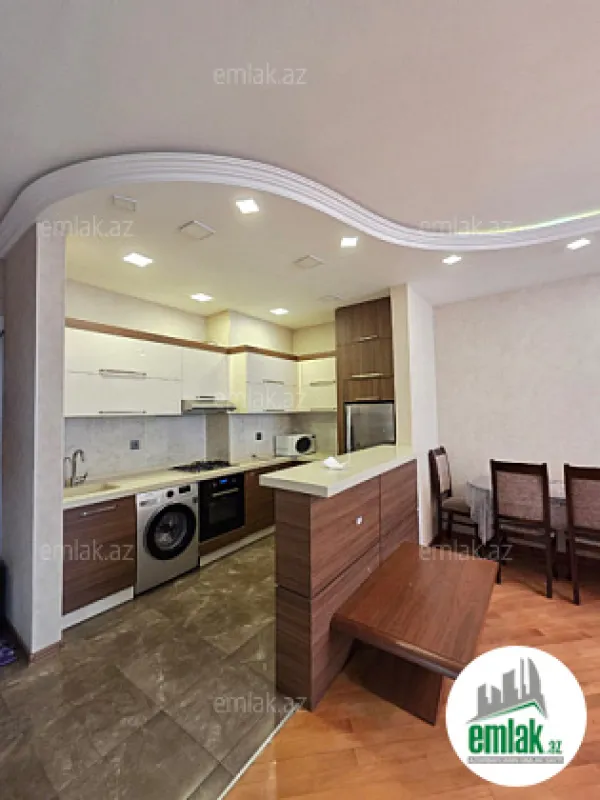 Satılır 3 otaqlı yeni tikili 80 m²