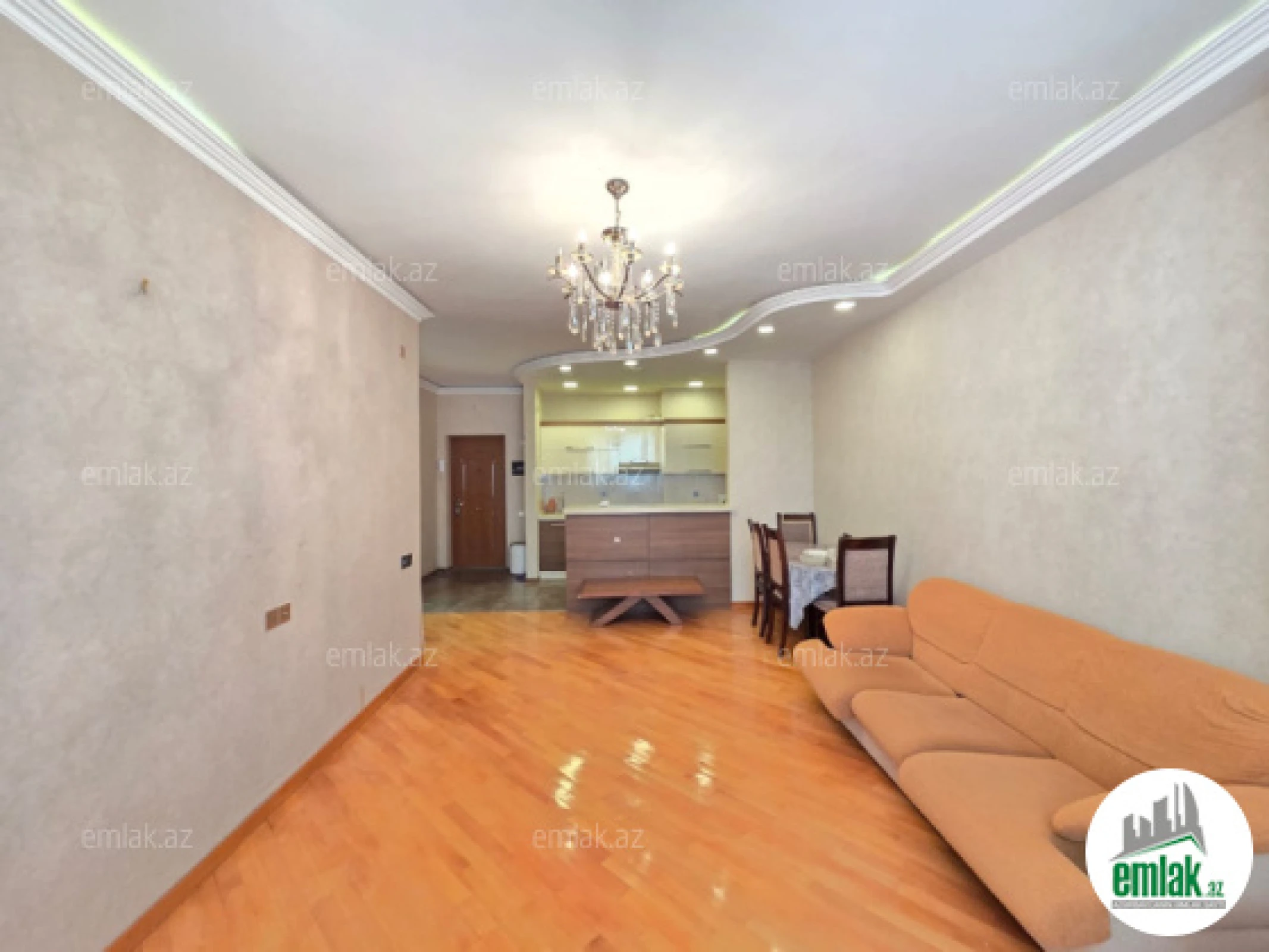 Satılır 3 otaqlı yeni tikili 80 m²