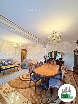 Satılır 5 otaqlı köhnə tikili 130 m² — Bakı 5 otaq 130.00 m²