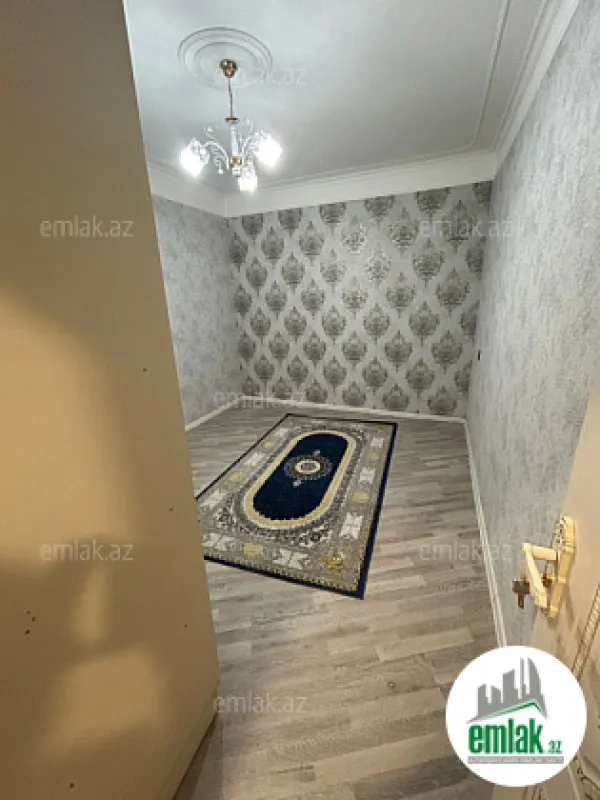 Satılır 2 otaqlı köhnə tikili 65 m²