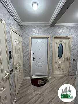 Satılır 2 otaqlı köhnə tikili 65 m²