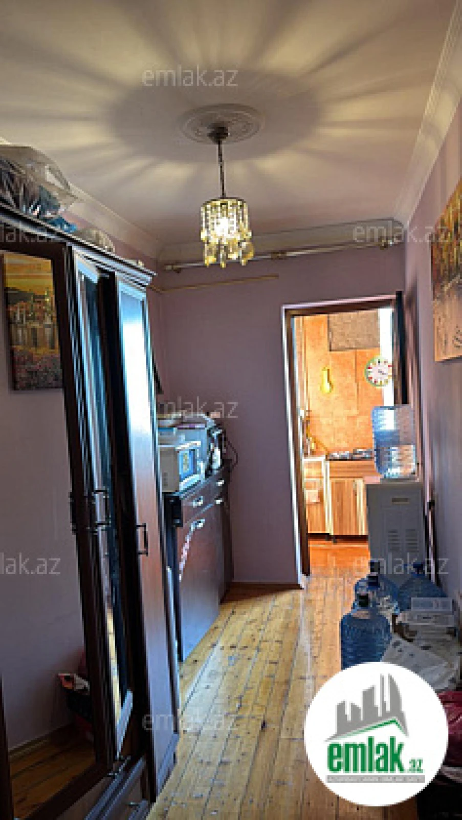Satılır 2 otaqlı köhnə tikili 65 m²